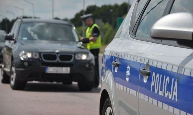 Opole. Pijany kierowca uciekał przed policją, nieopodal odbywał się Marsz Równości