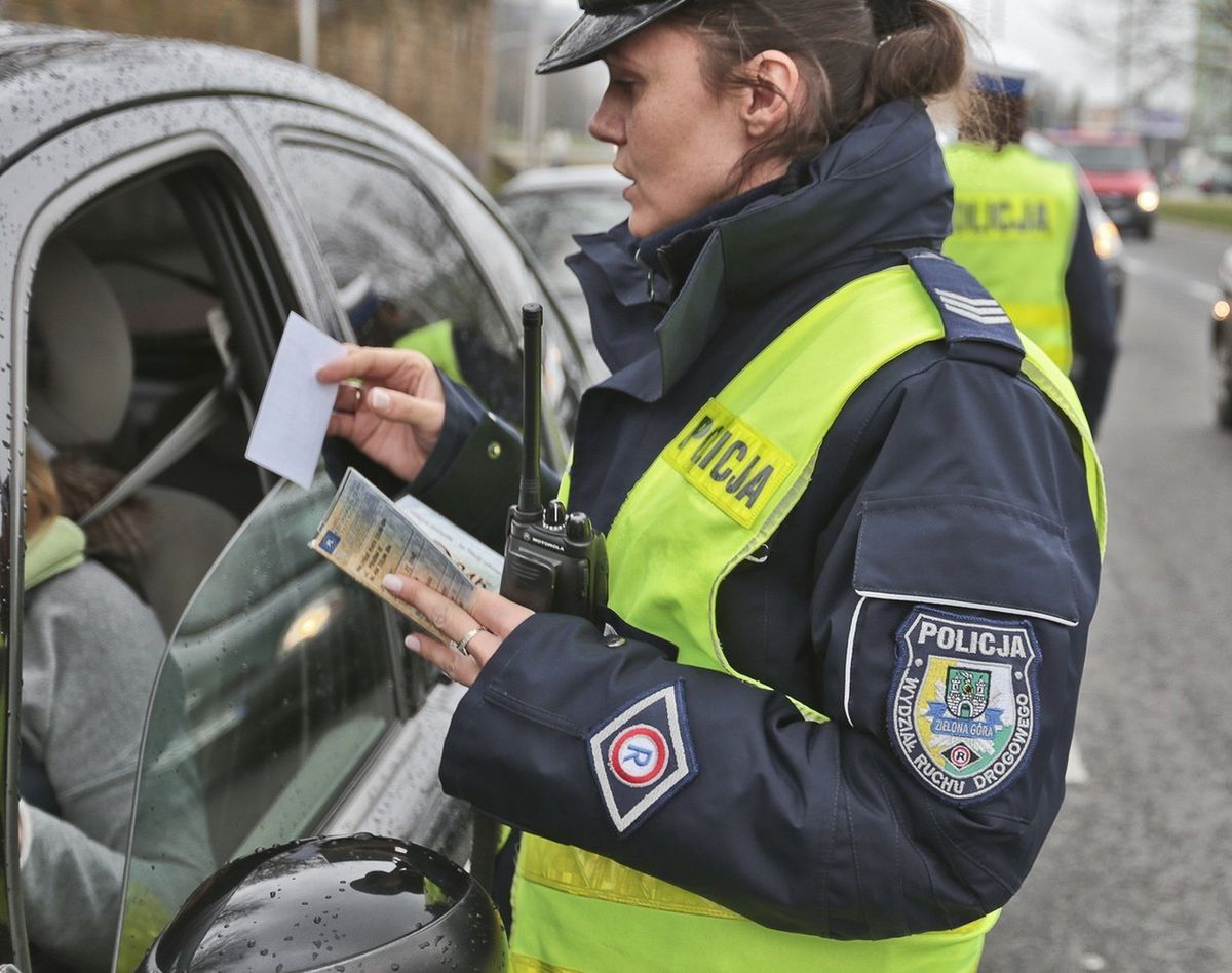 UFG podsumował rok 2017 i jest fatalnie. 170 mln zł wypłat, 158 mln zł kar dla kierowców