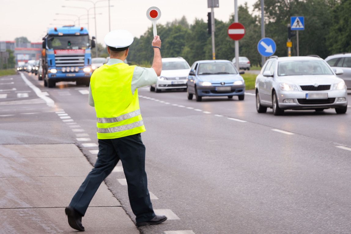 Dolnośląskie: wzmożone działania policjantów na drogach w związku z 11 listopada