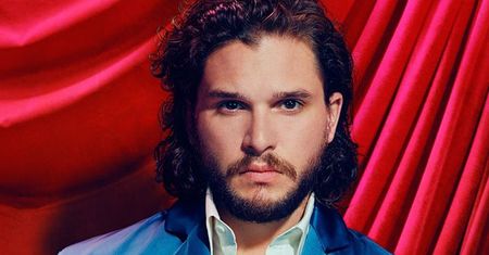 To prawdziwy hit internetu! Kit Harrington jako... Matka Smoków! WIDEO