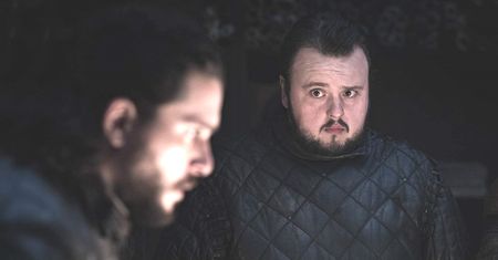"Gra o tron": kolejna wpadka w kluczowej scenie. Twórcy mają pecha do napojów