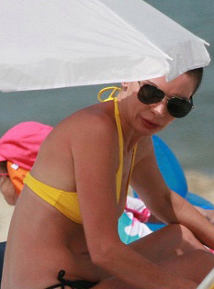 Agnieszka Dygant na plaży w Juracie