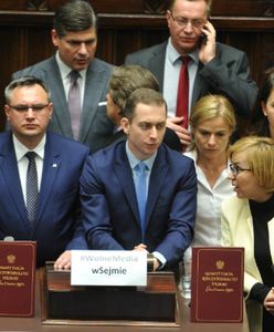 "Naćpane bydło" kontra "nazistowska propaganda". Internet zawrzał po premierze "Puczu"