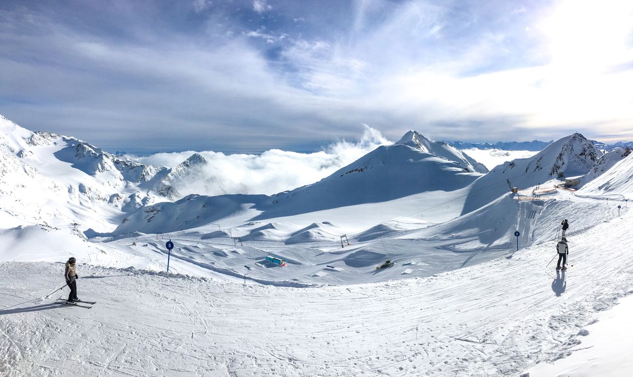 Białe szaleństwo na lodowcu Stubai