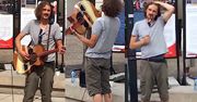 TYLKO U NAS! Gienek Loska śpiewa na ulicy. "Co poniektórzy wrzucili kilka drobnych" [WIDEO]