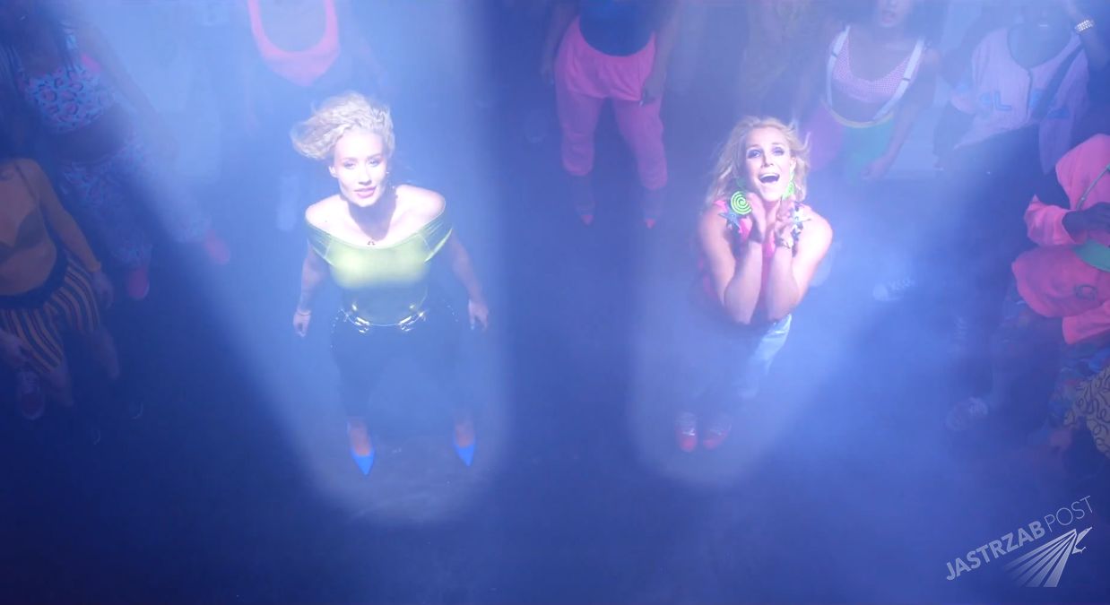 Britney Spears i Iggy Azalea Pretty Girls - teledysk na youtube