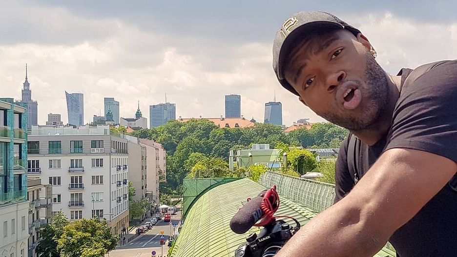 Luke Fitzgerald z kanału LukeLifeCharms przyznaje, że uwielbia wszystko, co związane z Warszawą