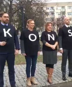 Sędziowie zakpili sobie z "zakazu koszulkowego" KRS