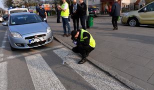 Zaatakował nożem dziennikarzy. Usłyszał zarzut