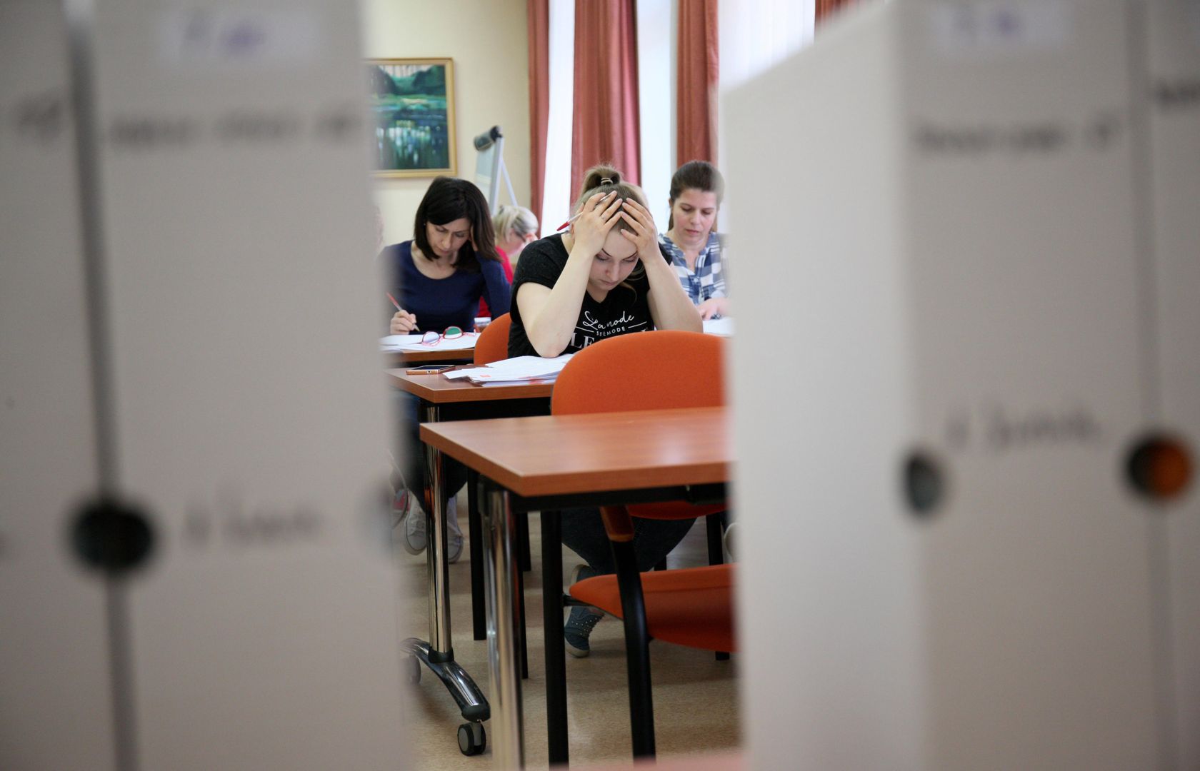O potencjalny problem zawyżania wyników matur posłanka spytała MEN.