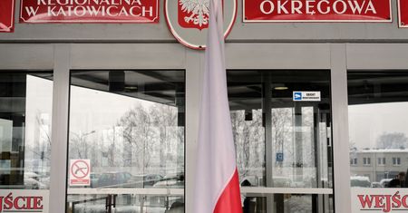 Prokuratura: Zakłady Mięsne Henryk Kania wyłudzały VAT. Cztery osoby mają zarzuty
