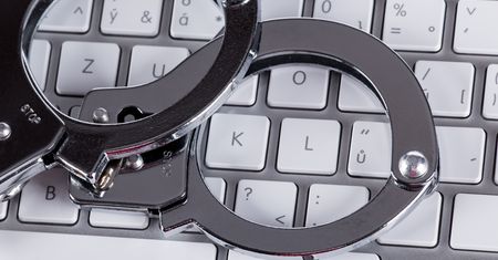 Historia najdziwniejszego polskiego przestępcy. Był nieudolny, a mimo to policja nie mogła go złapać przez 6 lat