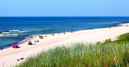 Pogoda — Temperatura wody w Bałtyku, wtorek 6 sierpnia. Nim zaplanujesz wyjazd nad morze, sprawdź, jak ciepła jest woda w nadmorskich kąpieliskach