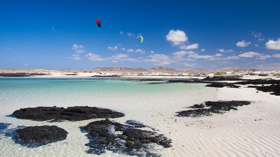 Wyspy Kanaryjskie to całoroczny raj dla fanów windsurfingu i kitesurfingu