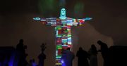 Rio de Janeiro. Oświetlili pomnik Chrystusa Odkupiciela flagami państw