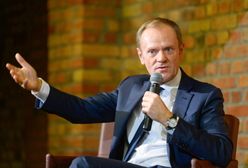 Donald Tusk: gdy widzę pląsy PiS u Rydzyka, to wstydzę się za Polskę