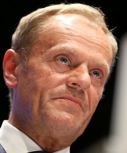 Donald Tusk obrażony w brytyjskim tabloidzie. "Protekcjonalny pacan"