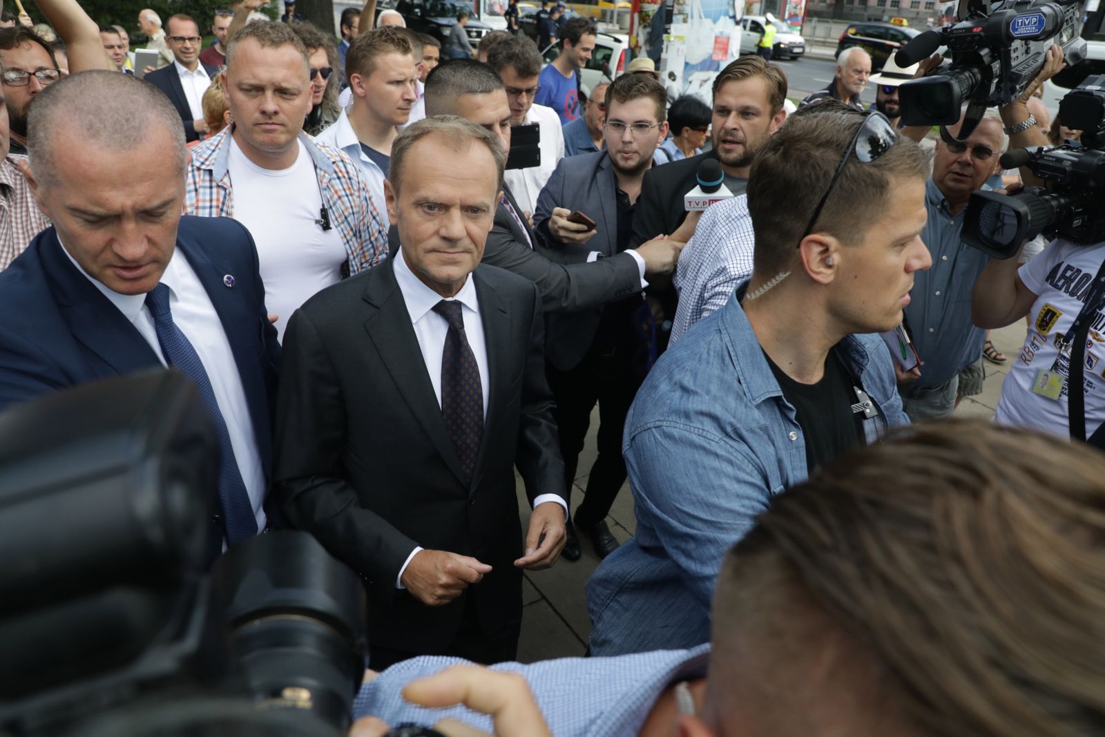 Donald Tusk zeznaje w prokuraturze