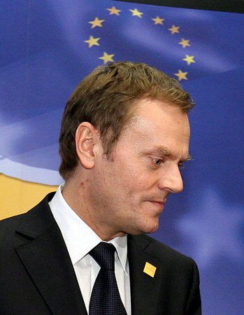 Tusk zadowolony z pierwszego szczytu europejskiego