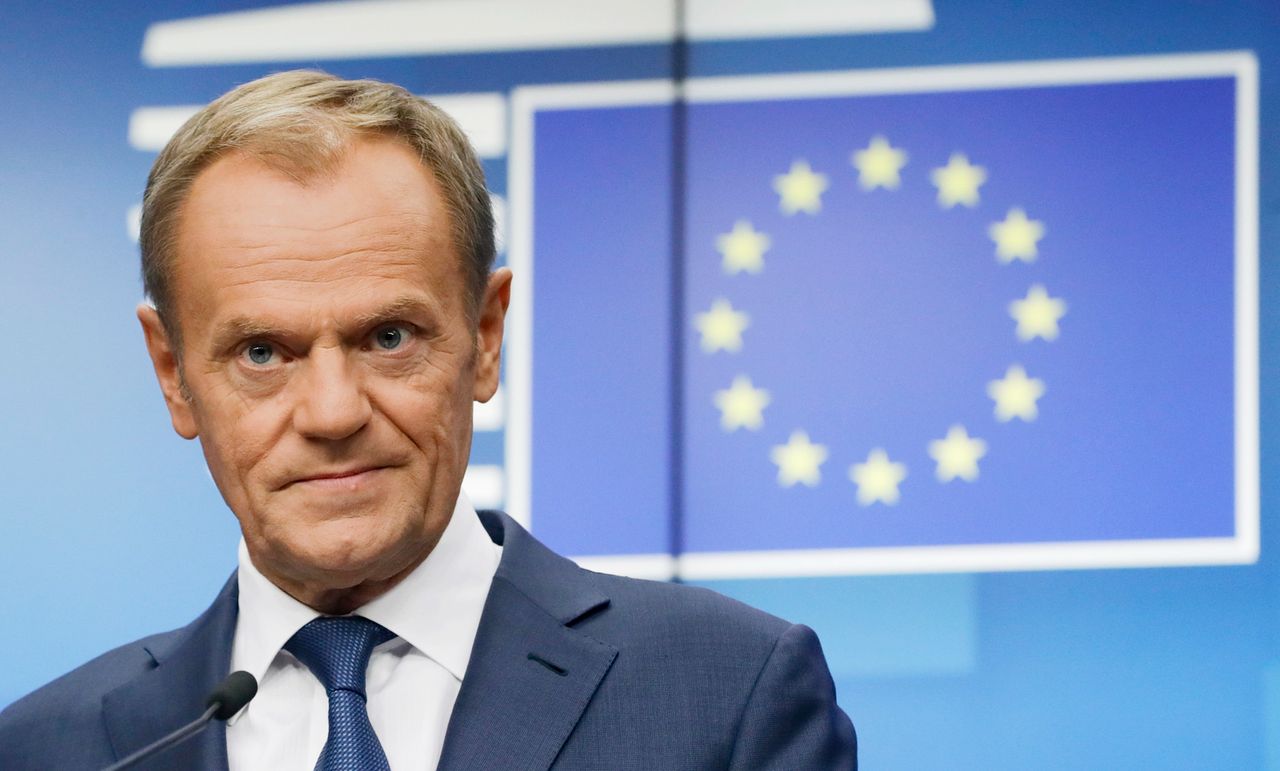 Donald Tusk krytycznie o stanowisku polskiego rządu na szczycie UE: Jest na etapie "należy nam się"