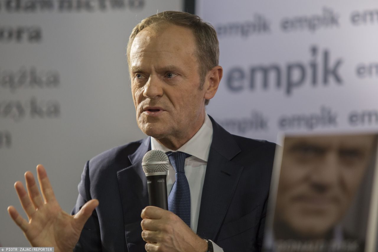 Donald Tusk znów zaskoczył. Jego słowa wywołały burzę: "Nie polexit, tylko wypierpol"