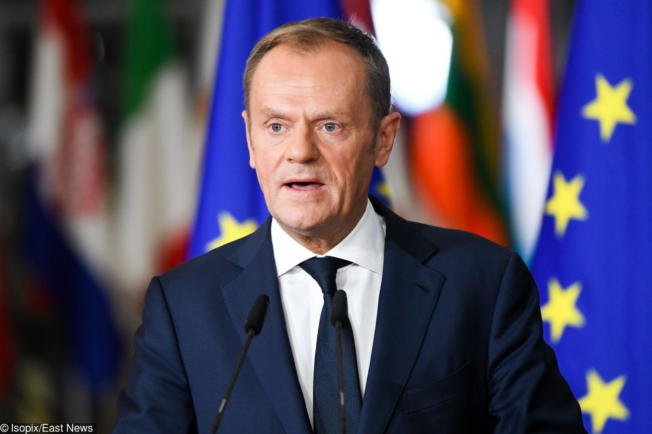 Tusk ujawnił, o czym rozmawiał z Morawieckim. "Nie będę mówił głosem PiS"