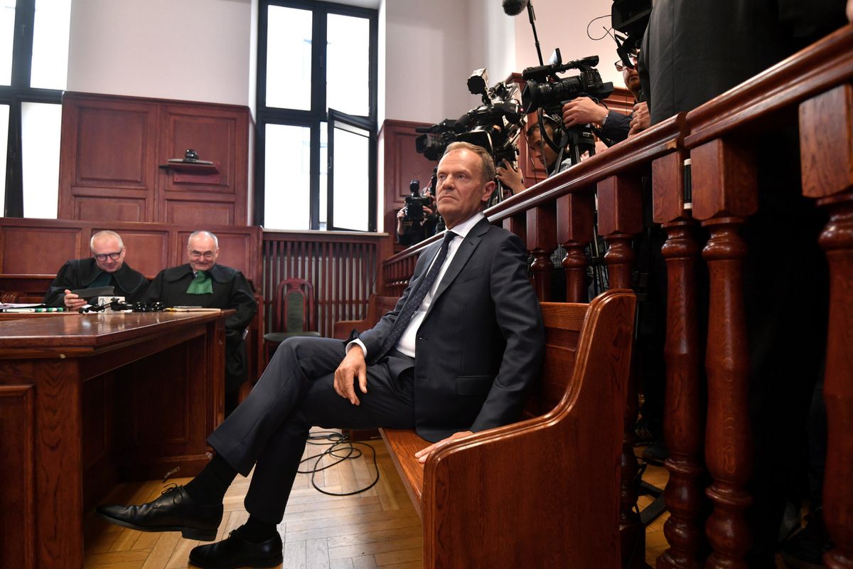 Tusk zeznawał w warszawskim sądzie. Koniec przesłuchania