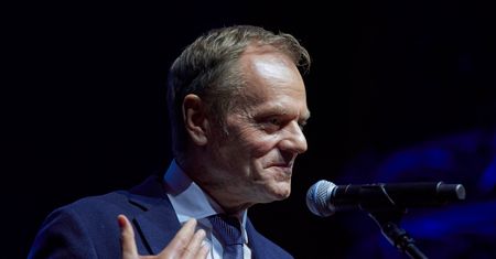 Enigmatyczny wpis Donalda Tuska. "Przykra sprawa. Nie lekceważę jej"