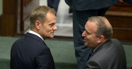 "Tusk wraca". Okładki tygodników