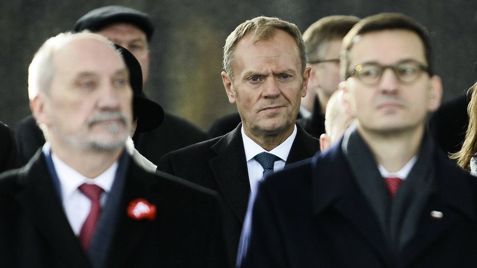 Donald Tusk na obchodach 99. rocznicy odzyskania przez Polskę niepodległości