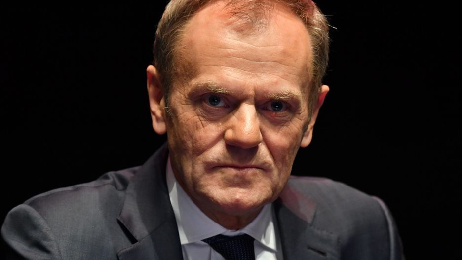 Donald Tusk: "Nikt nikogo z Europy nie wyrzuca i drzwi nie zatrzaskuje, ale pewne rzeczy się dzieją"