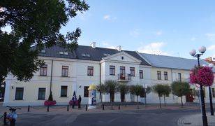 Biała Podlaska: "Katechizm Polaka" zawisnął na ratuszu