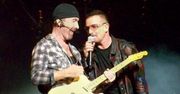 Gitarzysta U2 spadł ze sceny podczas koncertu [WIDEO]