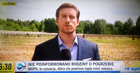 Ta wpadka w telewizji, to już hit sieci. Stres przerósł reportera