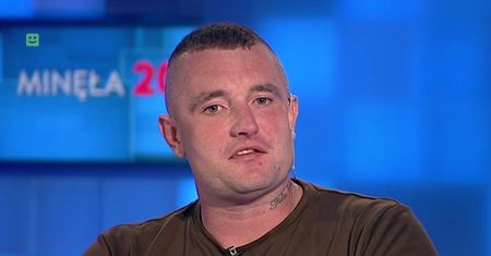 Raper Basti "ekspertem" w TVP Info w rocznicę Powstania Warszawskiego. Tłumaczy wszystkim trudną historię Polski