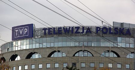 Policja nie znalazła narkotyków w TVP, ale i tak wszczyna dochodzenie