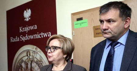 Czy uda się zebrać skład do KRS? Chętnych przybywa, ale czasu coraz mniej