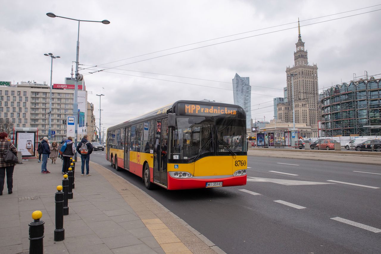 Na ulice Warszawy wyjechał Mobilny Punkt Poradnictwa