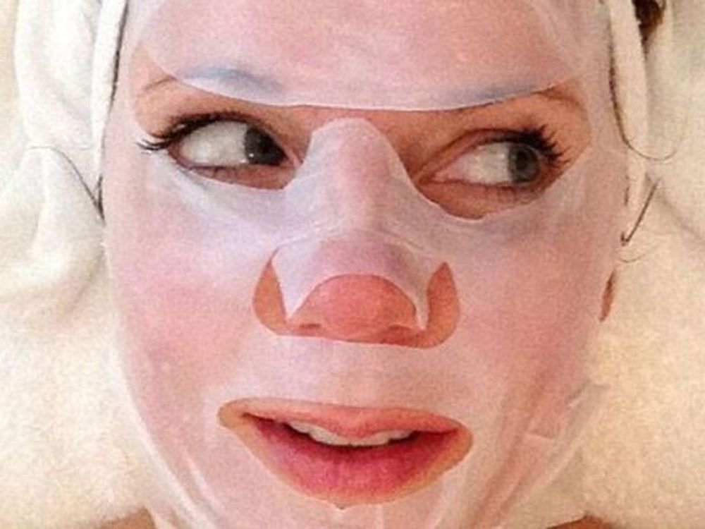 Rozpoznasz celebrytów z maseczką na twarzy?