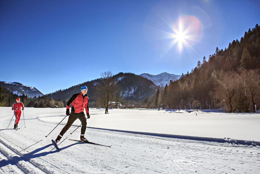 Jak zacząć jeździć na nartach? Nauka jazdy na nartach