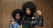 "Czarne bractwo. BlacKkKlansman" zmusza do śmiechu i płaczu. Nikt tak nie opowiadał o rasizmie [RECENZJA]