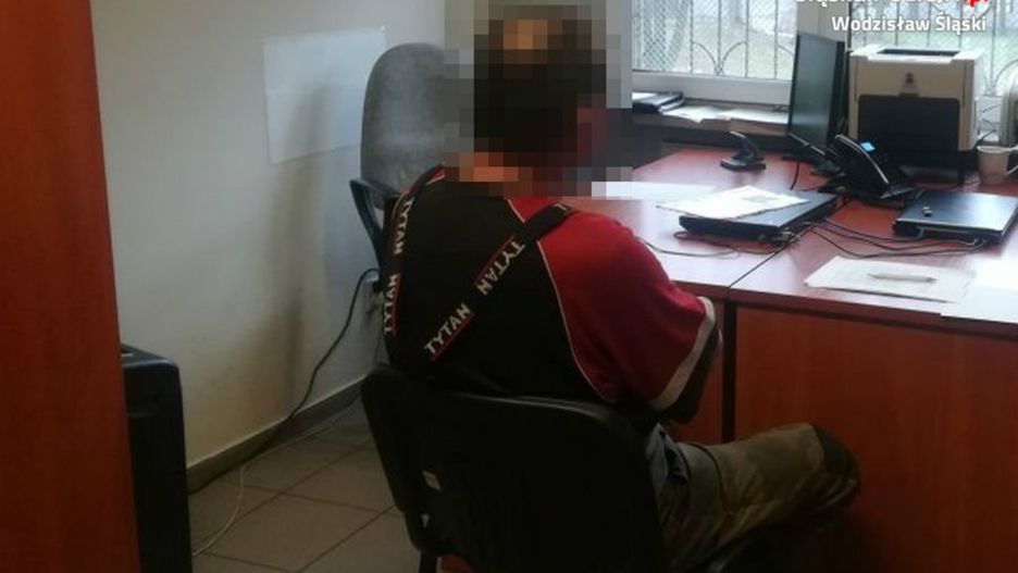 Kierowca został zatrzymany przez dzielnicowych z Rydułtowy 