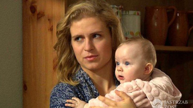 M jak miłość Natalka (Marcjanna Lelek) i Hania (Maja Marczak)