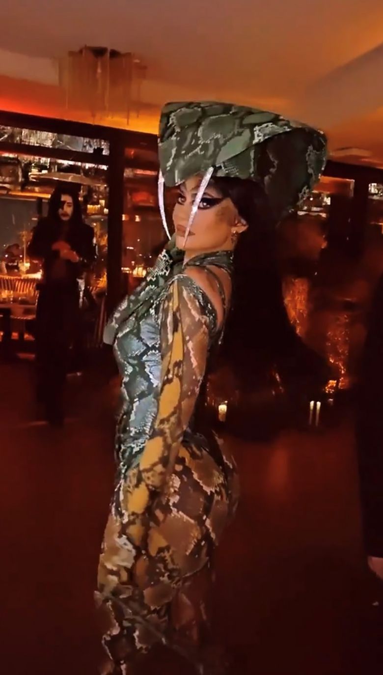 Kylie Jenner - Impreza z okazji 25. urodzin Kendall Jenner