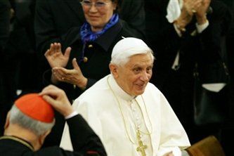 Trudny charakter Benedykta XVI?