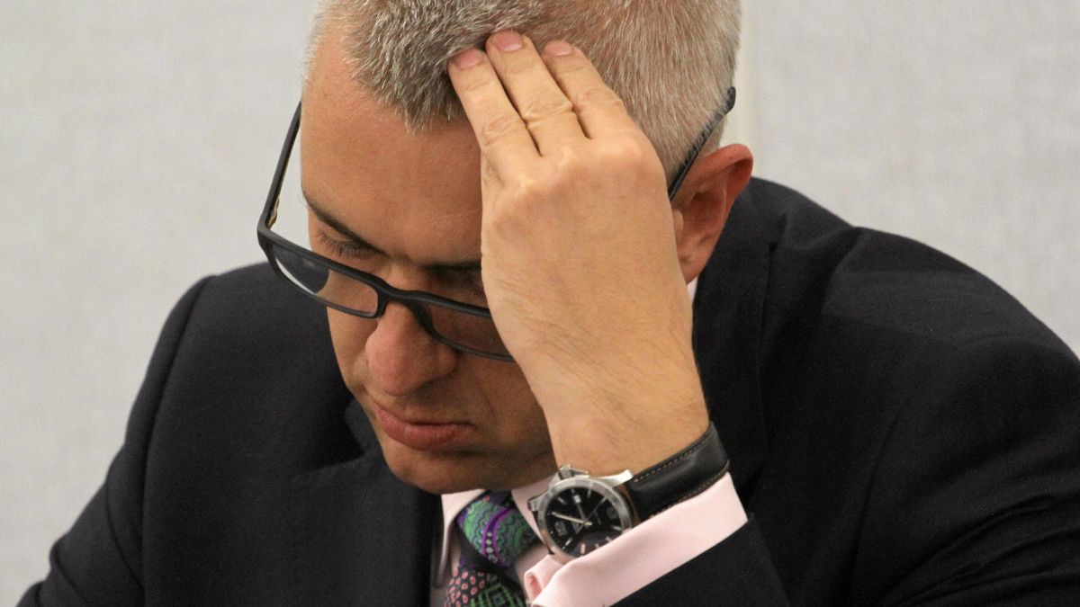 Z tego smutku postanowiłem panie Antoni zrobić gest wobec pana