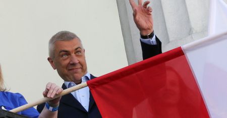 Roman Giertych: Przedwyborcza bajka o hipopotamie opowiedziana po wyborach
