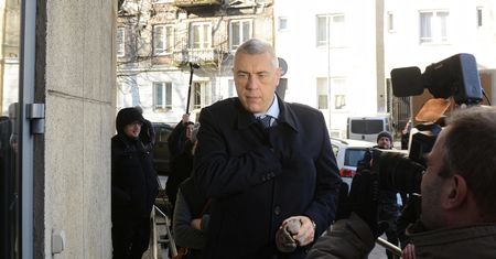 Badanie Leszka Czarneckiego wariografem. Prokuratura polemizuje z Romanem Giertychem