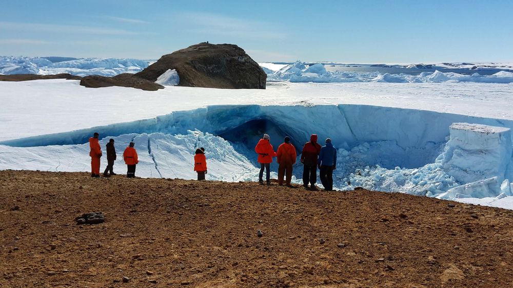 Polska Stacja Antarktyczna im. H. Arctowskiego znajduje się na wyspie Króla Jerzego.