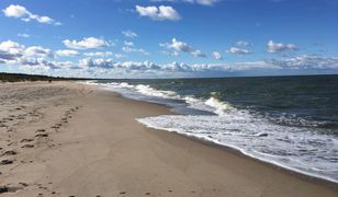 Jesteśmy na plaży w Darłówku. Wyjątkowo ciepły weekend